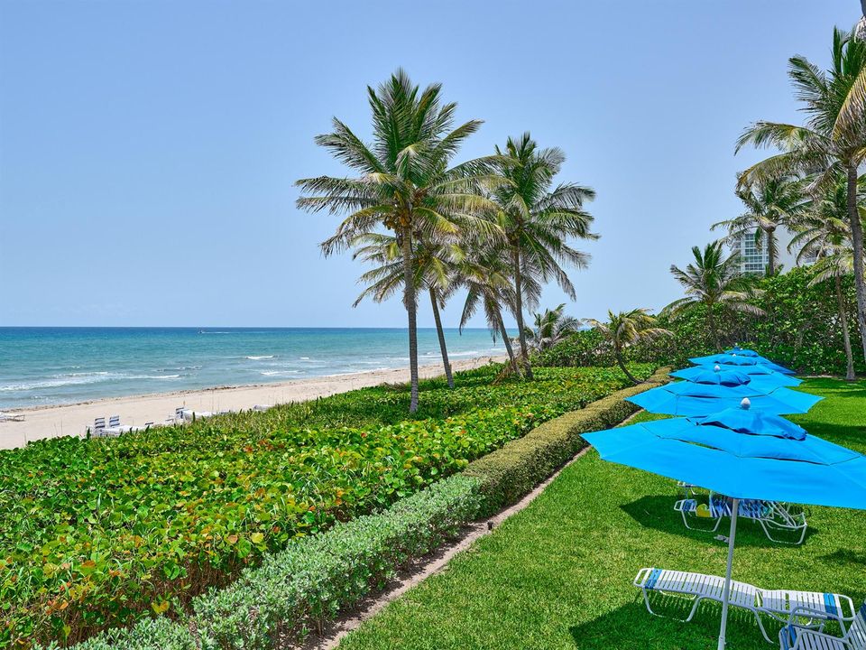 Coronado BEACHSIDE