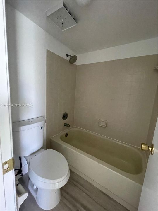 En Venta: $165,000 (2 camas, 2 baños, 768 Pies cuadrados)