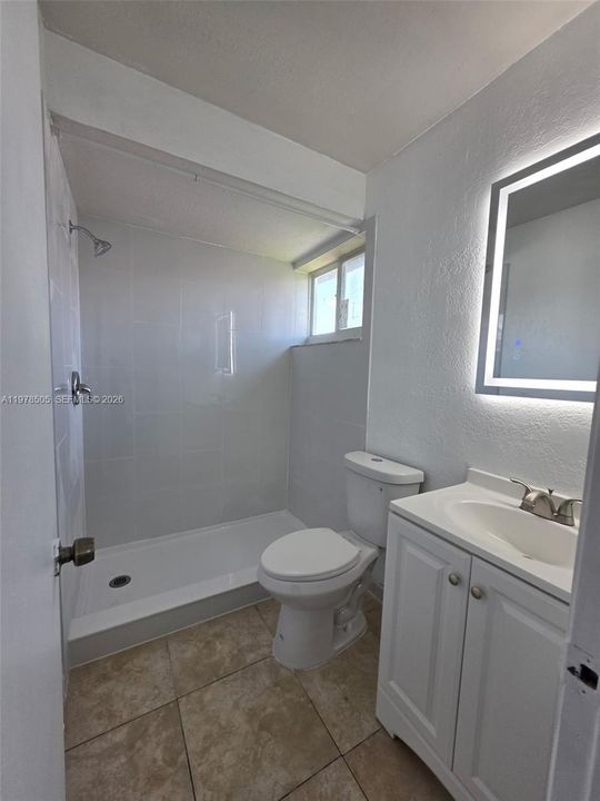 Active With Contract: $420,000 (4 beds, 3 baths, 1293 Square Feet)