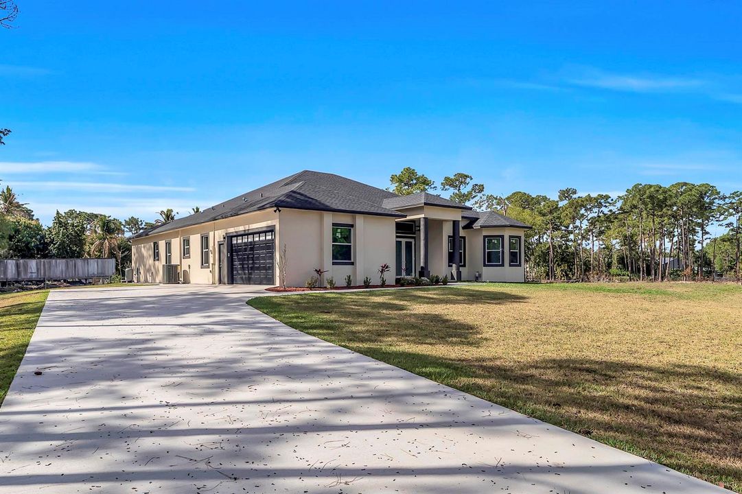 15174 69th Ct N. Loxahatchee 33470 -