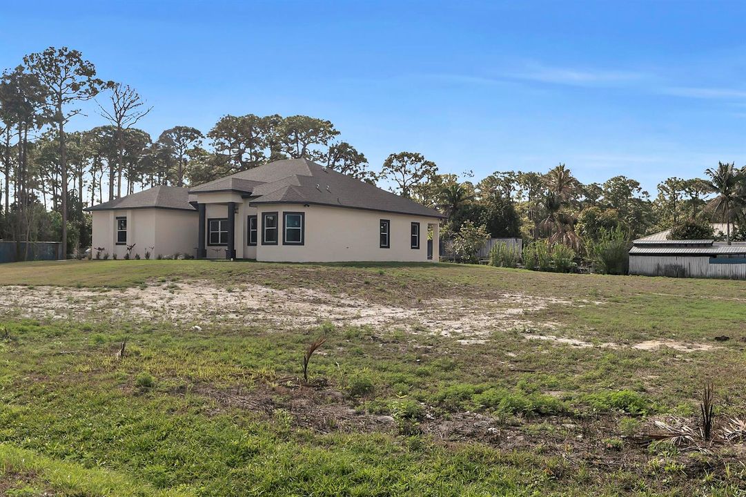 15174 69th Ct N. Loxahatchee 33470 -