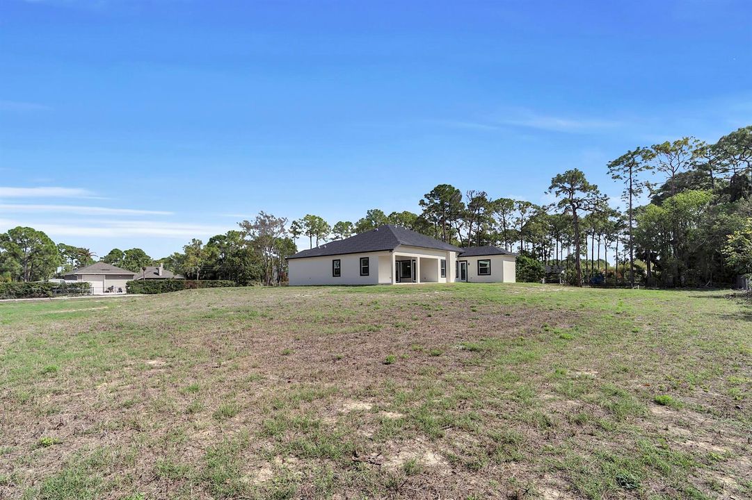 15174 69th Ct N. Loxahatchee 33470 -