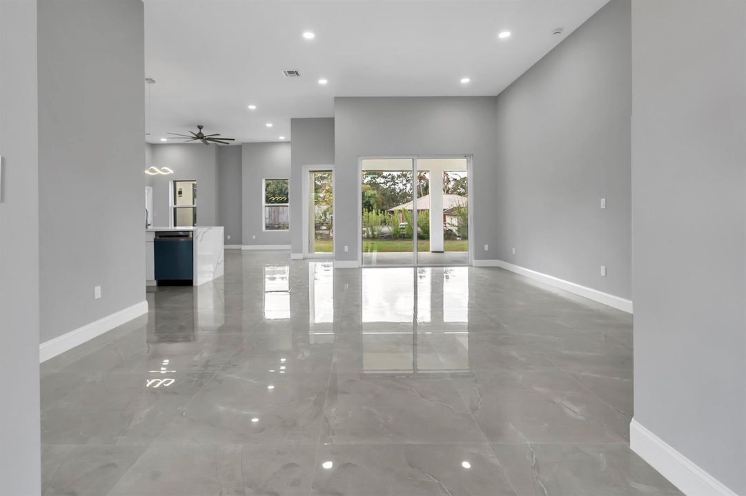 15174 69th Ct N. Loxahatchee 33470 -