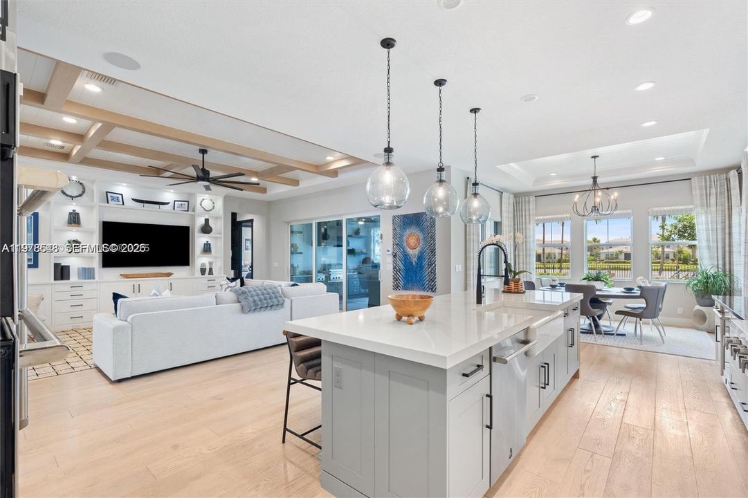 Recently Sold: $2,000,000 (5 beds, 3 baths, 3718 Square Feet)