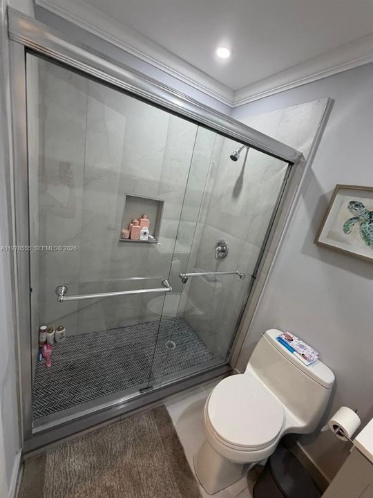 Под контрактом: $600,000 (3 спален, 2 ванн, 1266 Квадратных фут)