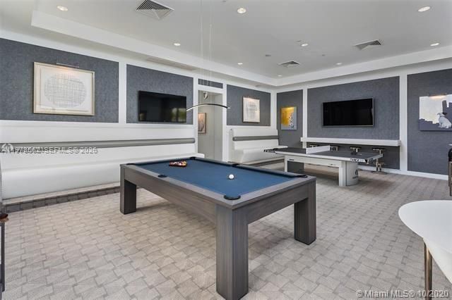 Recently Sold: $1,695,000 (4 beds, 4 baths, 3248 Square Feet)