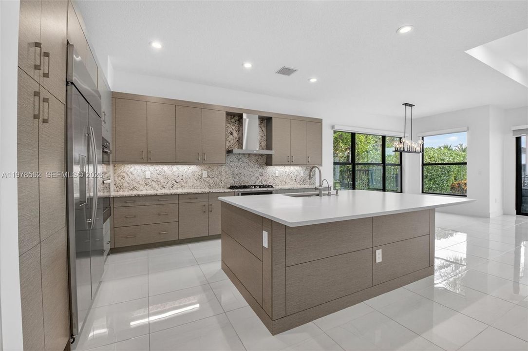 Recently Sold: $1,695,000 (4 beds, 4 baths, 3248 Square Feet)