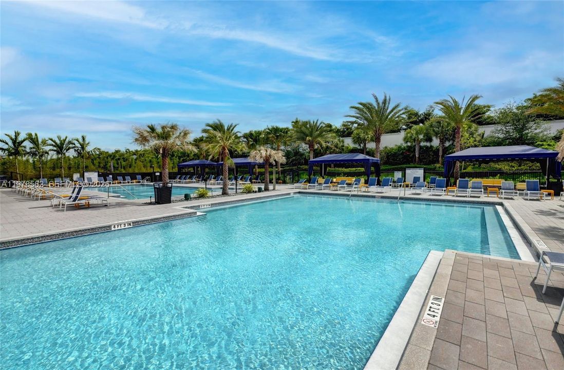 Recently Sold: $1,695,000 (4 beds, 4 baths, 3248 Square Feet)