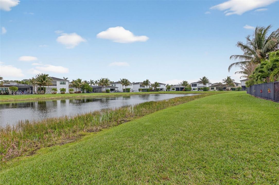 Recently Sold: $1,695,000 (4 beds, 4 baths, 3248 Square Feet)