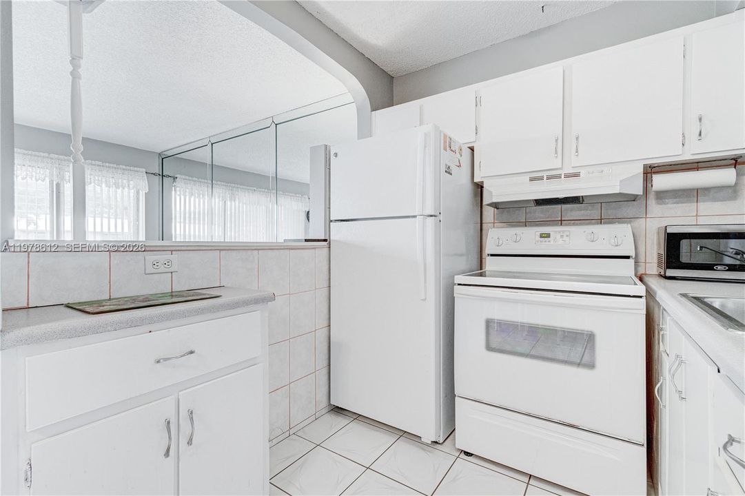 En Venta: $74,000 (1 camas, 1 baños, 625 Pies cuadrados)