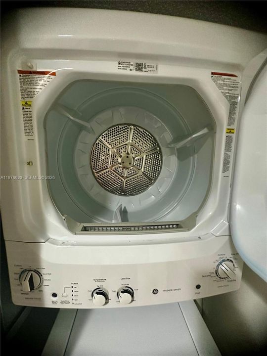 EYE LEVEL DRYER- NO CROUCHING TO GET OUT DRIED ITEMS