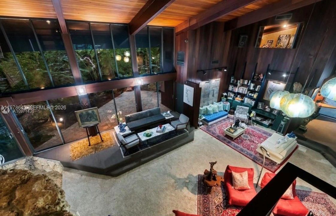 En Renta: $65,000 (3 camas, 3 baños, 5128 Pies cuadrados)