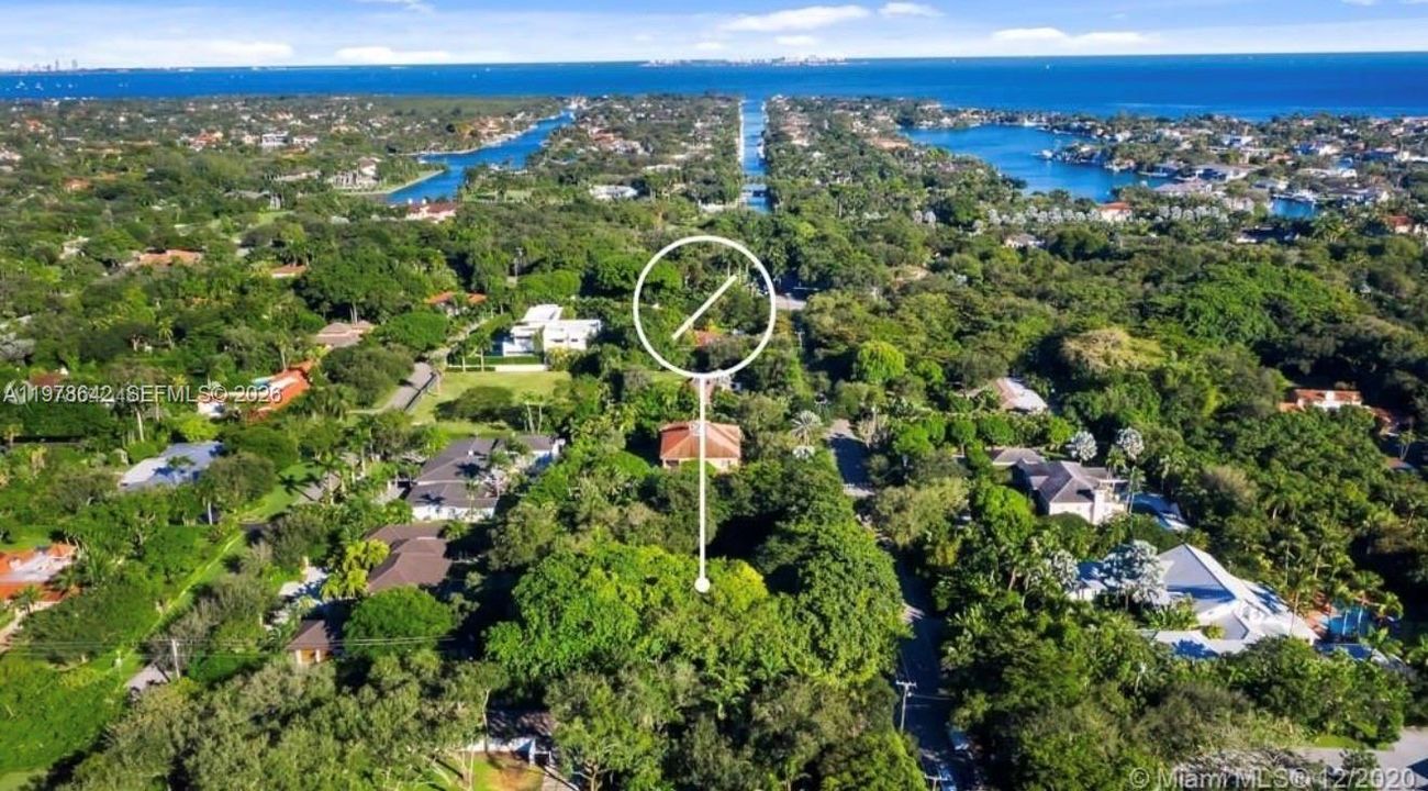 En Renta: $65,000 (3 camas, 3 baños, 5128 Pies cuadrados)