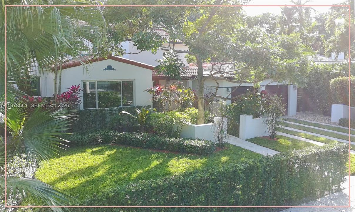 Vendido Recientemente: $2,295,000 (4 camas, 4 baños, 2304 Pies cuadrados)