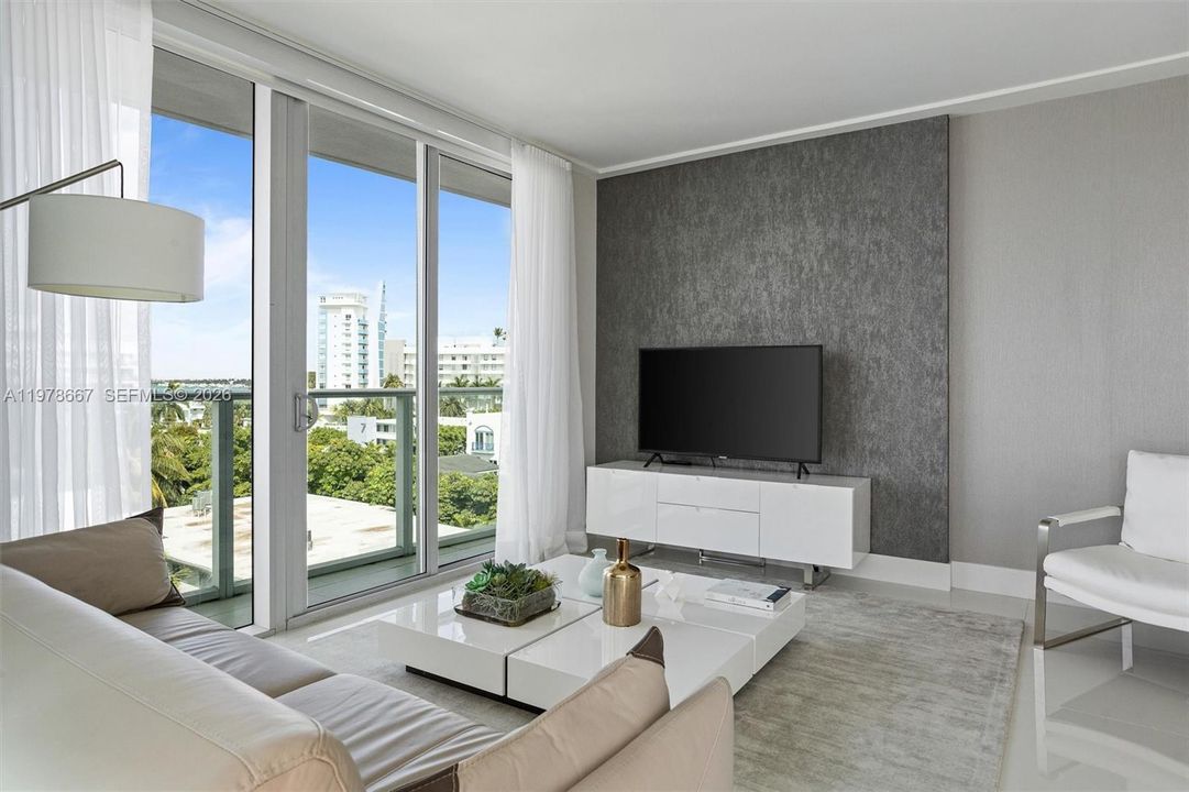 На продажу: $898,500 (2 спален, 2 ванн, 1128 Квадратных фут)