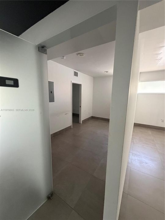 出租: $7,000 (0 贝兹, 0 浴室, 0 平方英尺)