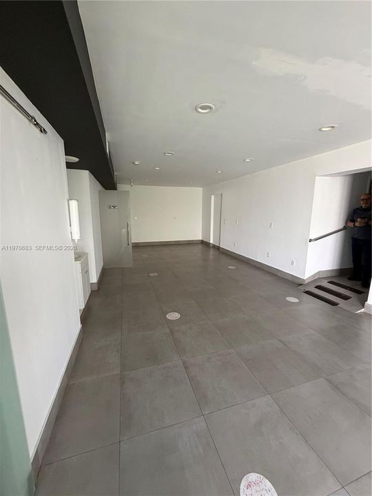 出租: $7,000 (0 贝兹, 0 浴室, 0 平方英尺)