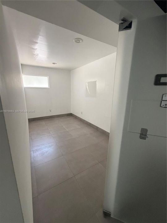 出租: $7,000 (0 贝兹, 0 浴室, 0 平方英尺)