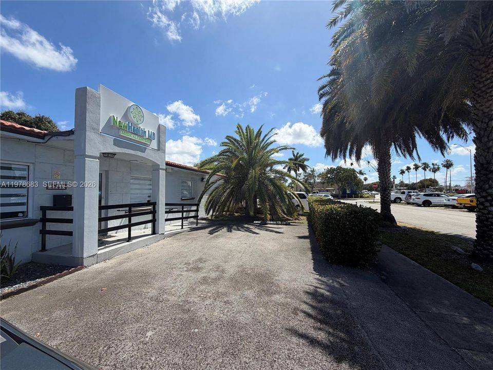 出租: $7,000 (0 贝兹, 0 浴室, 0 平方英尺)