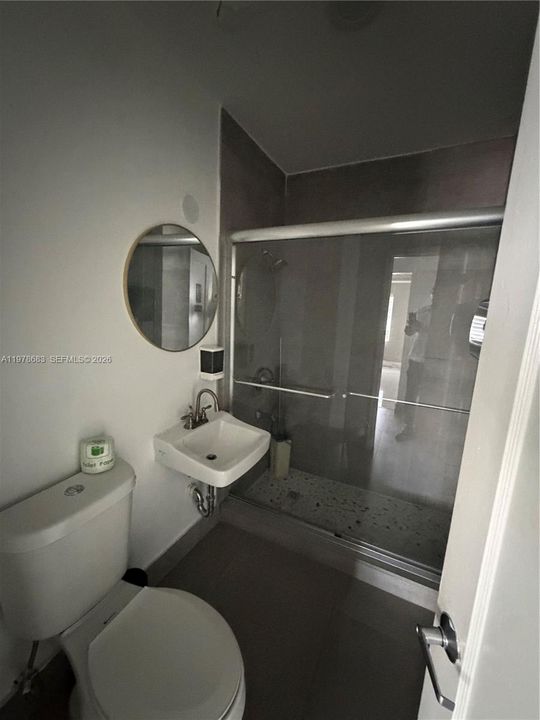 出租: $7,000 (0 贝兹, 0 浴室, 0 平方英尺)