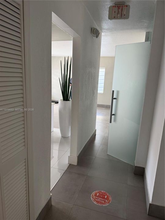 出租: $7,000 (0 贝兹, 0 浴室, 0 平方英尺)