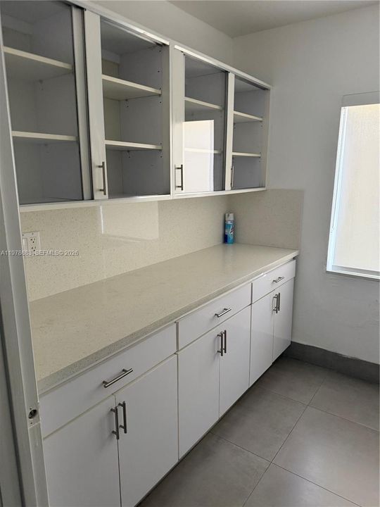 出租: $7,000 (0 贝兹, 0 浴室, 0 平方英尺)