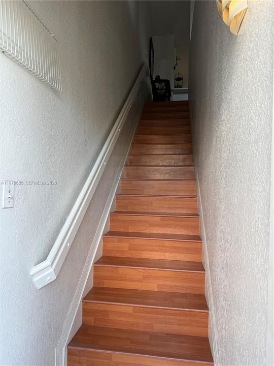 En Venta: $415,000 (3 camas, 2 baños, 1290 Pies cuadrados)