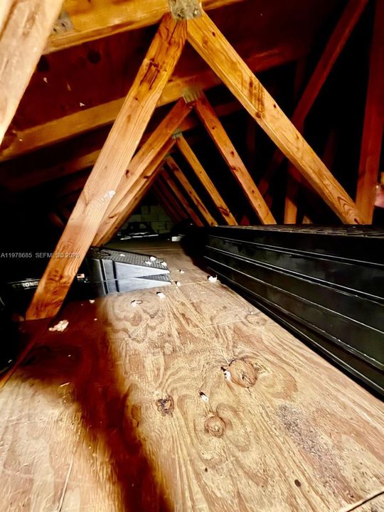 En Venta: $399,999 (3 camas, 2 baños, 1290 Pies cuadrados)