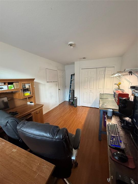En Venta: $415,000 (3 camas, 2 baños, 1290 Pies cuadrados)