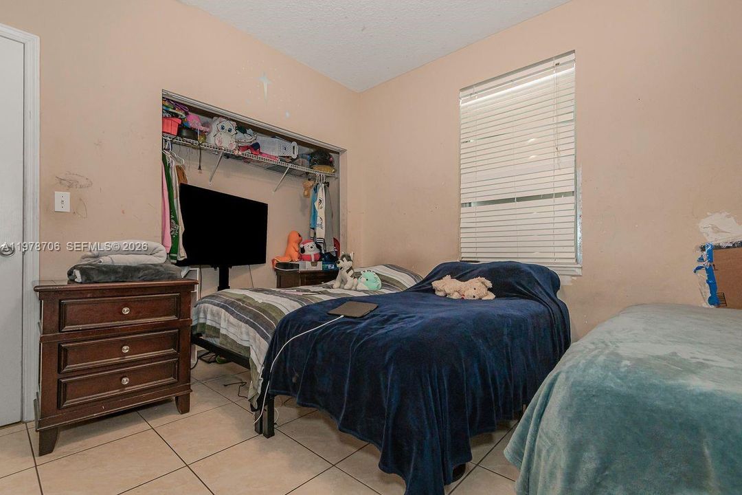 Activo con contrato: $308,000 (3 camas, 2 baños, 0 Pies cuadrados)