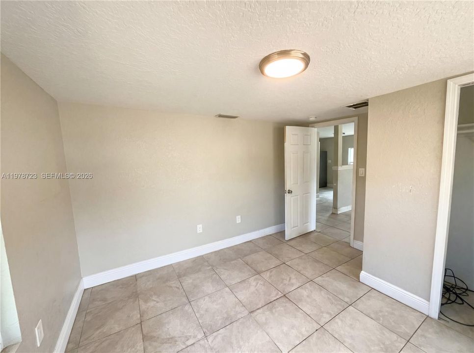 En Venta: $225,000 (3 camas, 2 baños, 0 Pies cuadrados)