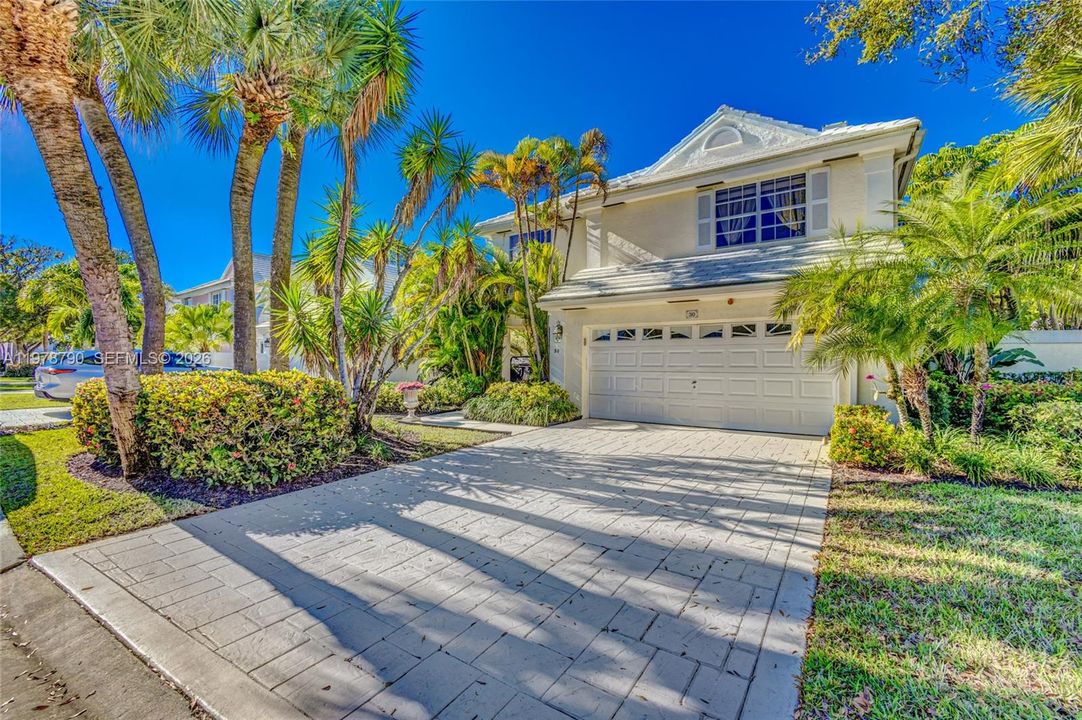 For Sale: $699,000 (3 beds, 2 baths, 2146 Square Feet)