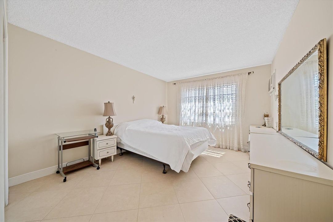 13-3201 NE 14th St #209, Pompano Beach-1