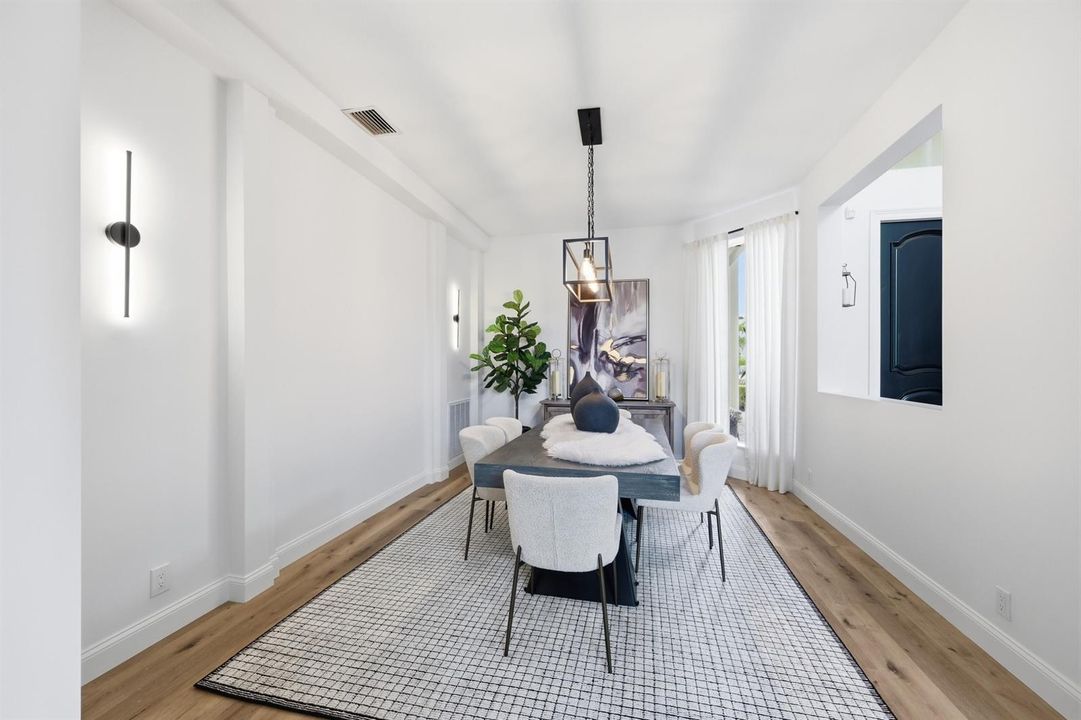 Formal Dining