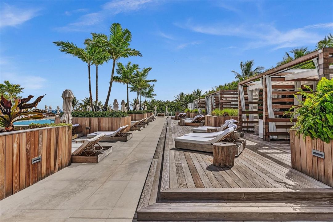Cabanas rented from Roney owners