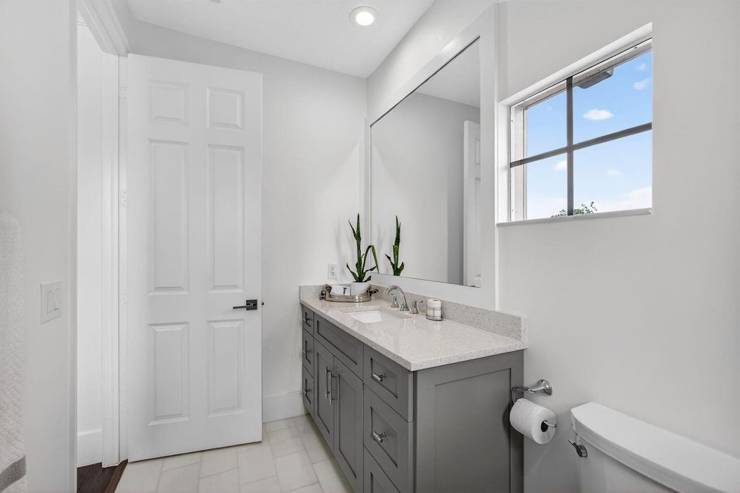 Second floor guest bath