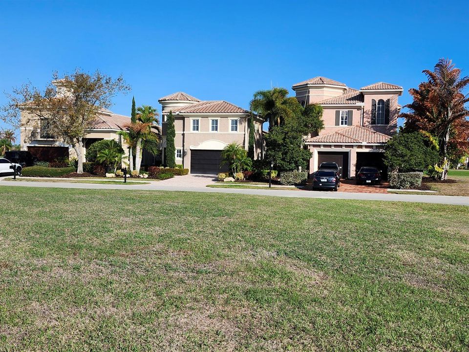 Sample of homes in Soriso