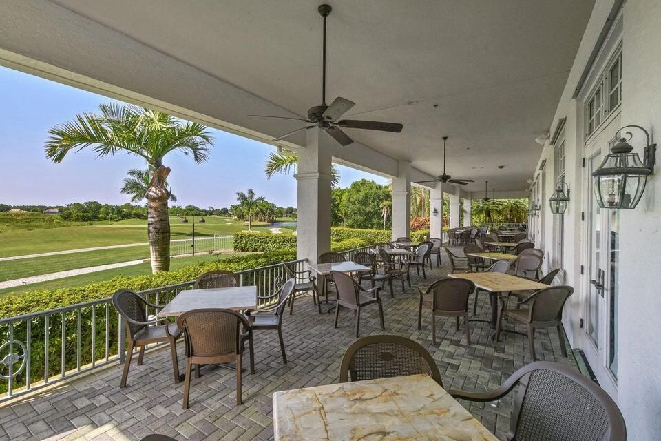Clubhouse Lost Lakes 2