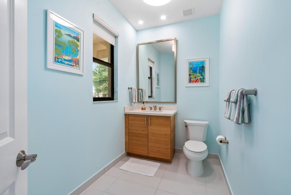 Powder Room