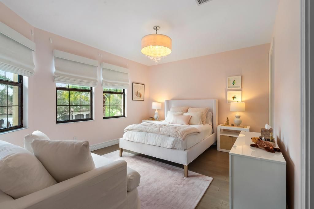 Upstairs Bedroom