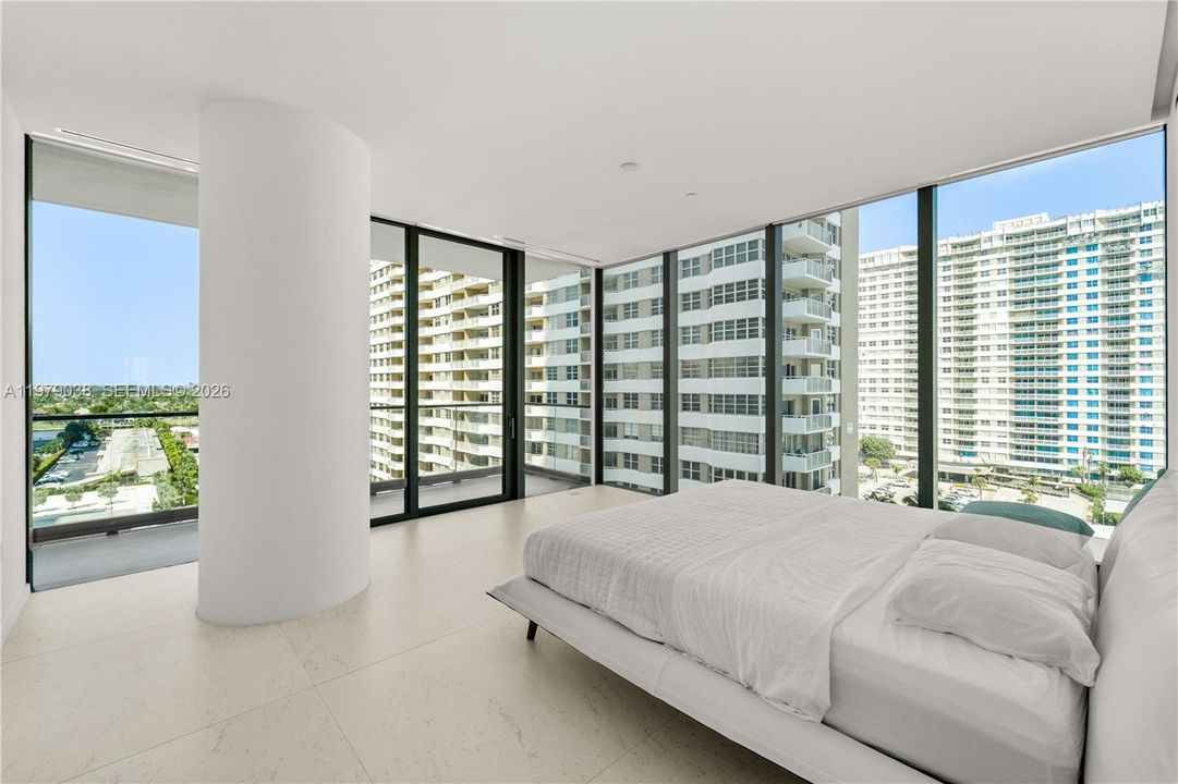 For Rent: $20,000 (3 beds, 3 baths, 2530 Square Feet)