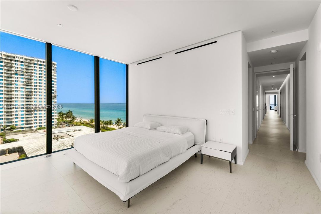 For Rent: $20,000 (3 beds, 3 baths, 2530 Square Feet)