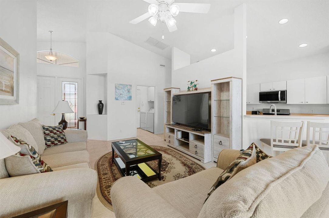 10-web-or-mls-364 Sunview Way - 10