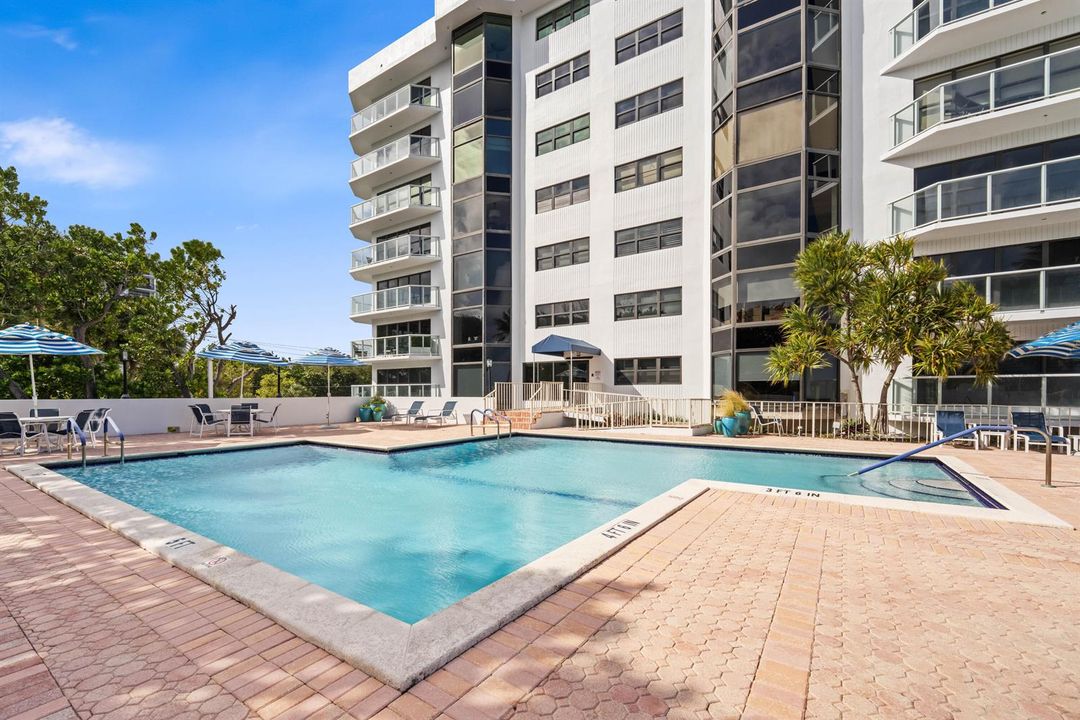 PoolArea6