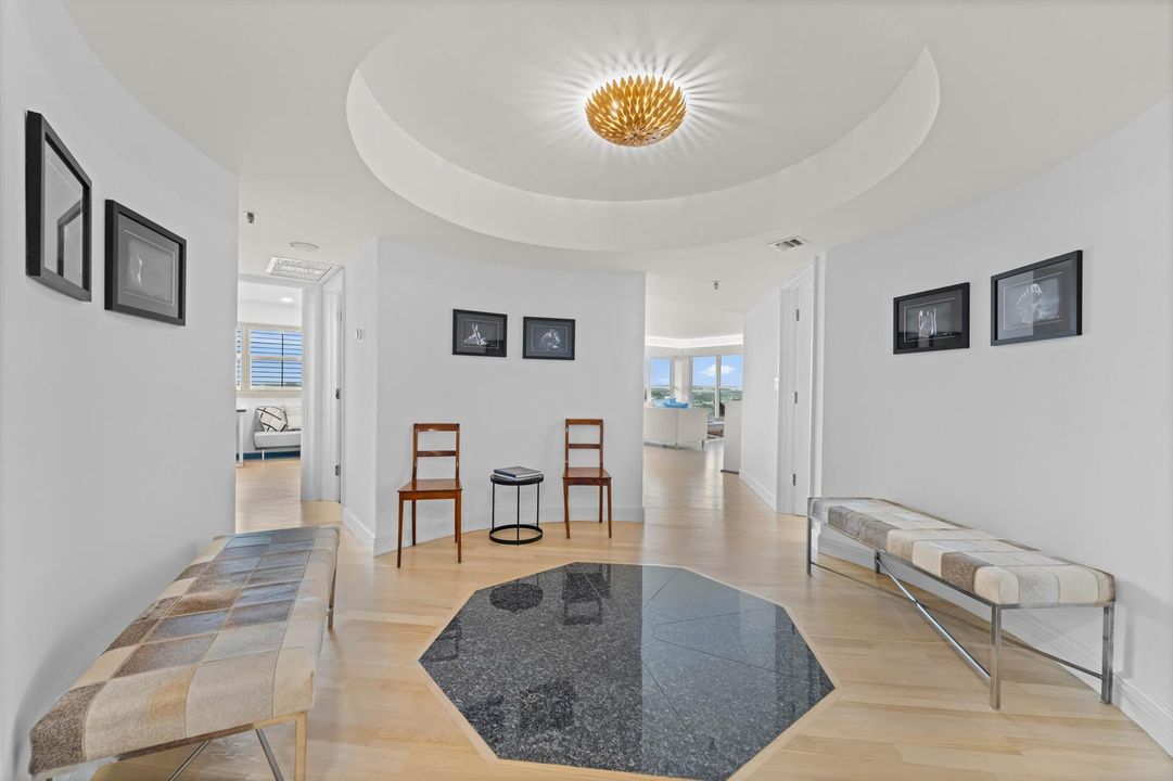 Foyer2