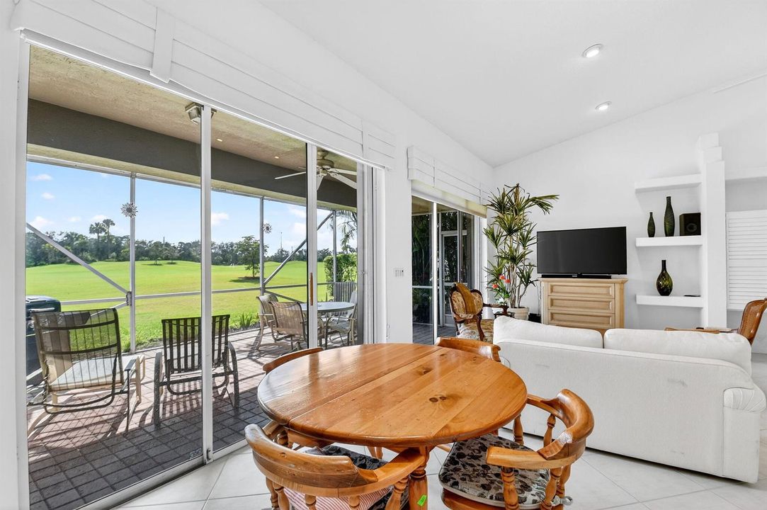 Family & Breakfast Area