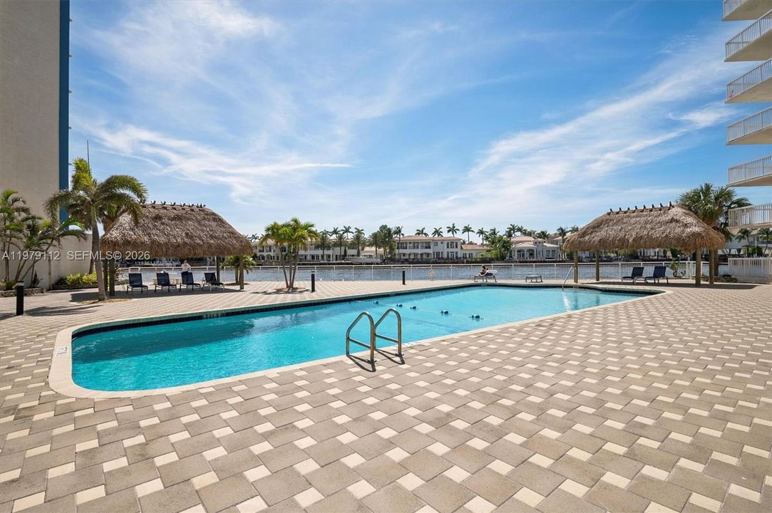 En Venta: $449,000 (2 camas, 2 baños, 1254 Pies cuadrados)