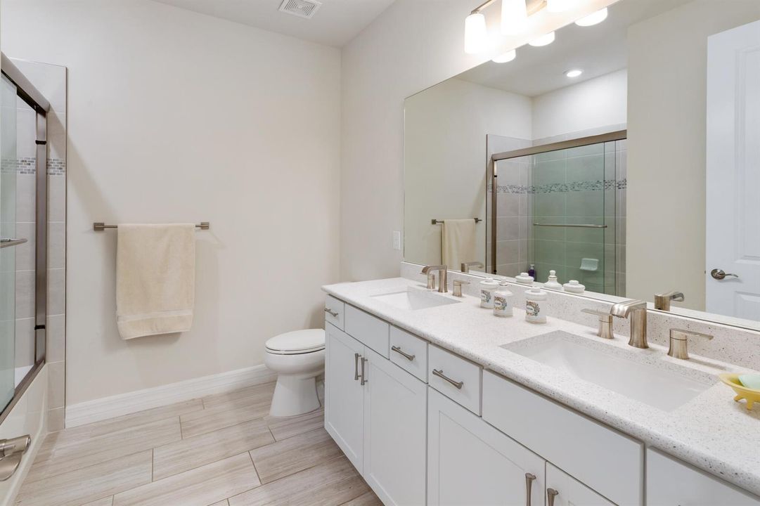 12386 SW Sand Dollar Way-35
