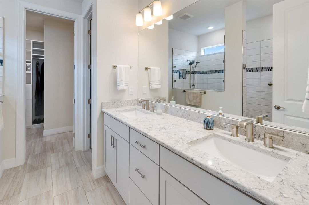 12386 SW Sand Dollar Way-29