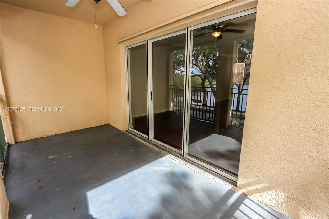 For Sale: $390,000 (3 beds, 2 baths, 1450 Square Feet)